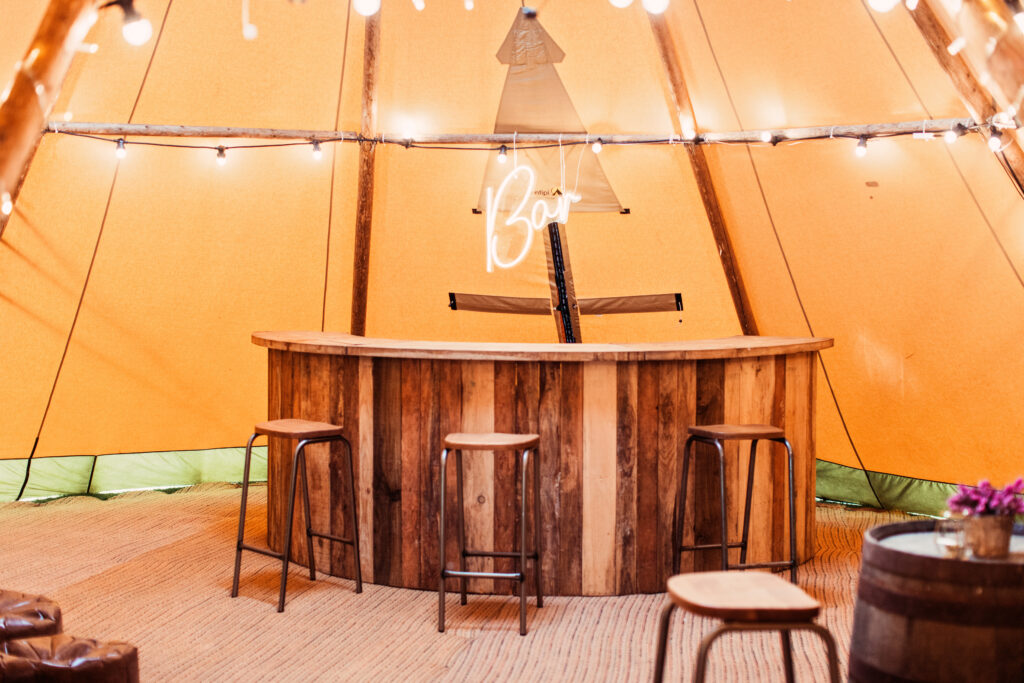 Kung Tipi Hire. Bar Hire. Neon sign hire. Tipi Tents Northumberland. Quirky Wedding Venues North East.
