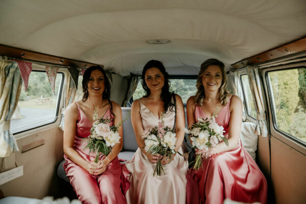 Beautiful bridal party, the floral bouquets perfectly matched the bridesmaids dresses